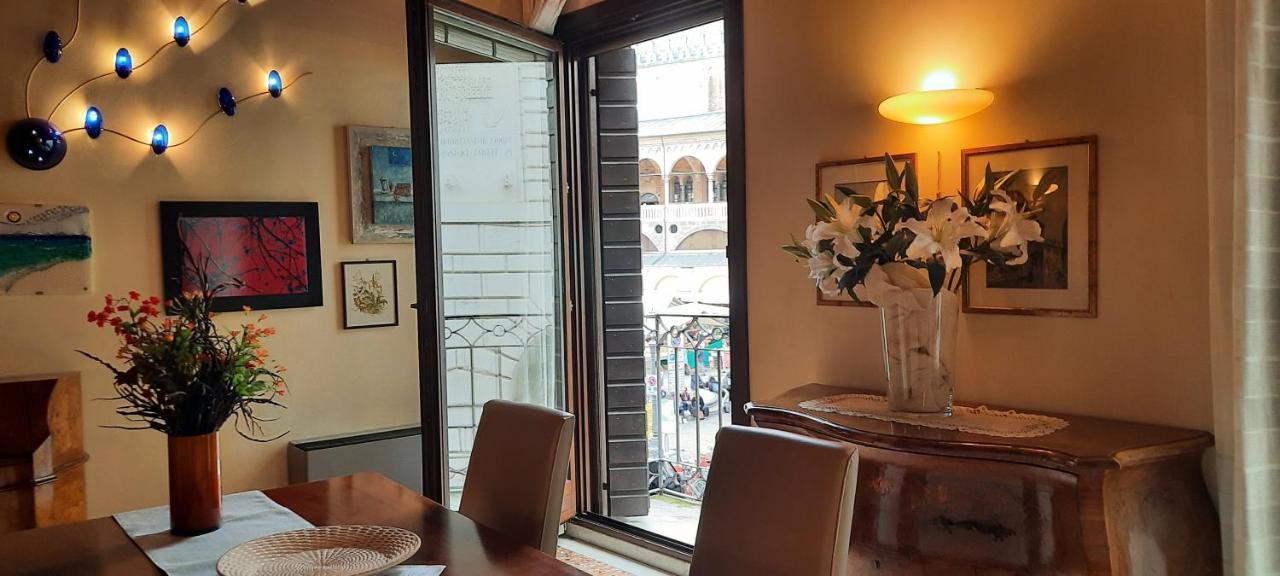 Padovaresidence Apartments - Vista Piazza Delle Erbe E Palazzo Della Ragione Екстериор снимка
