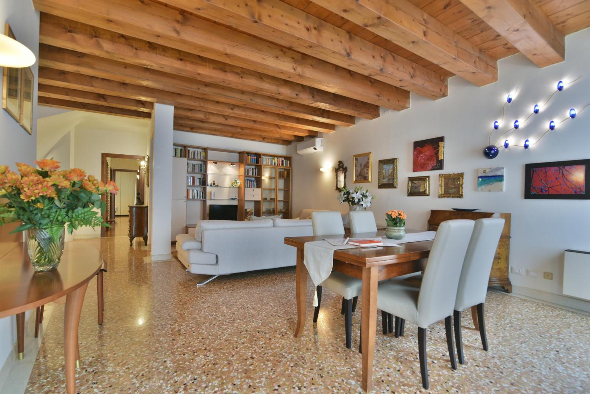 Padovaresidence Apartments - Vista Piazza Delle Erbe E Palazzo Della Ragione Екстериор снимка