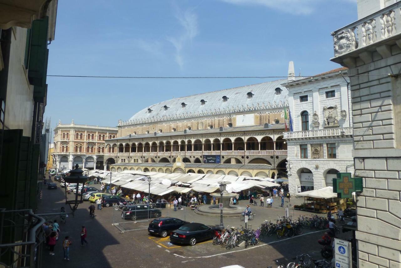 Padovaresidence Apartments - Vista Piazza Delle Erbe E Palazzo Della Ragione Екстериор снимка